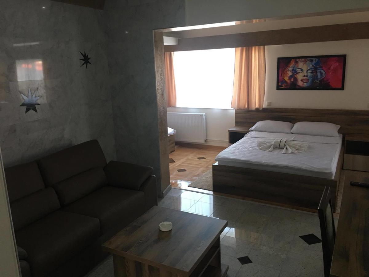 Odmaraliste Vidik Hotel Lazarevac Exterior foto