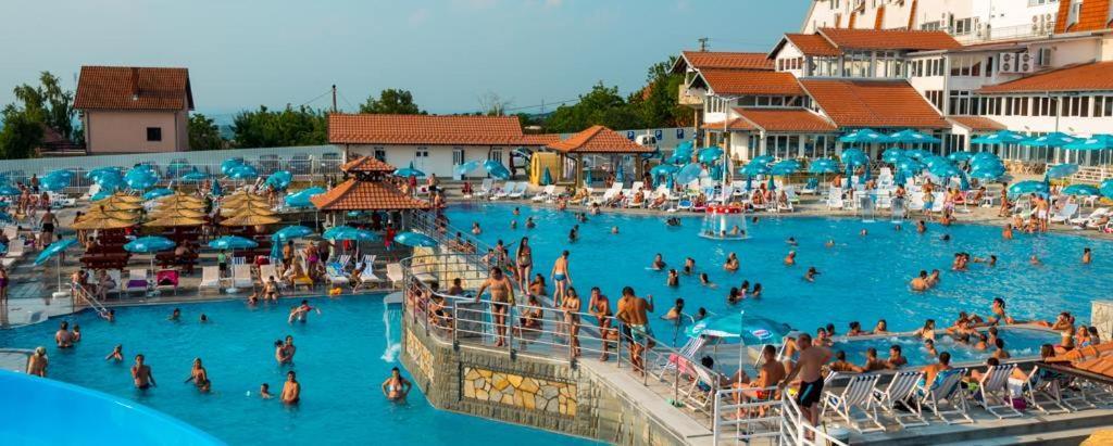 Odmaraliste Vidik Hotel Lazarevac Exterior foto